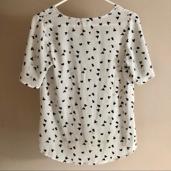 Sienna Sky Flowy Butterfly Pattern Top - Picture 3 of 4